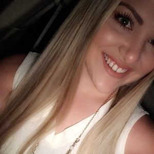 Meet your Posher, Kaylie